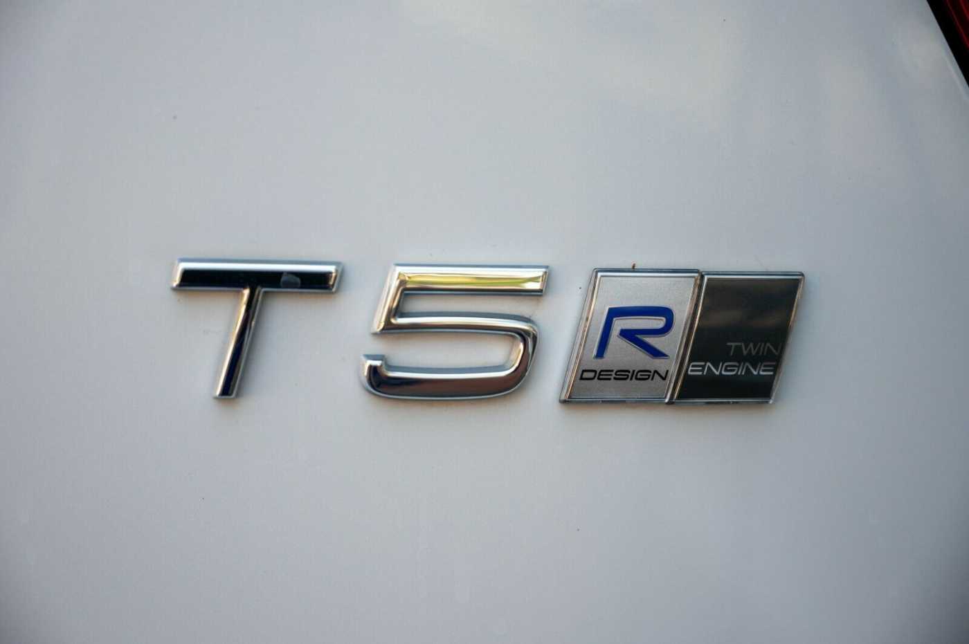 Volvo  T5 Twin Engine R Design